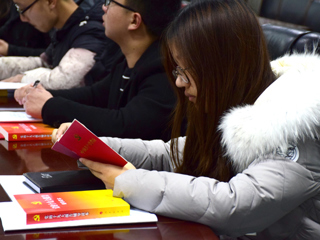 【学习贯彻十九大精神】best365举办学习贯彻党的十九大精神学生报告团第一次会议暨党的十九大精神宣讲会
