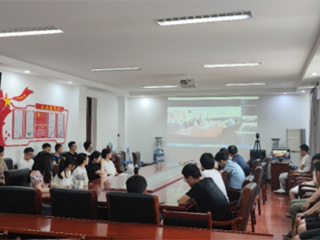 best365官方网站-安庆师范大学联合举办信息与通信工程学位点研究生学术论坛
