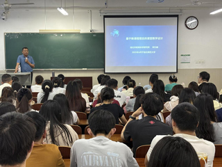 聚焦核心素养 赋能专业成长：best365举办教育硕士教学技能提升专题讲座