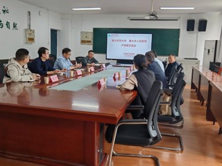 “教授博士企业行”系列活动（四）：学校与淮北市人民医院举行产学研合作交流会