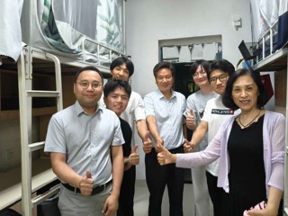 情暖毕业季 关怀伴远航  ——校领导深入学生社区慰问2026届毕业生